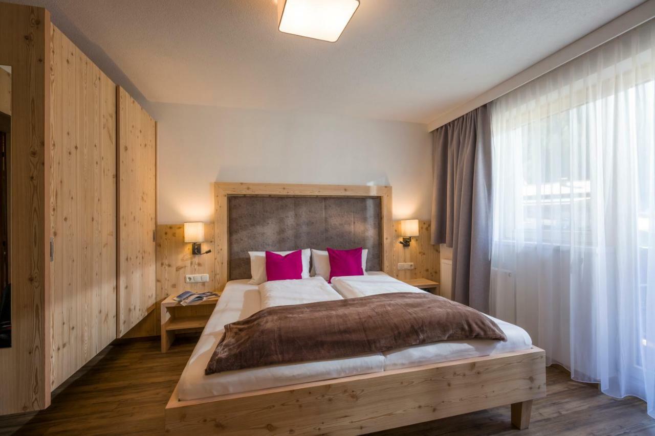 Hotel Maximilian Mayrhofen Kültér fotó
